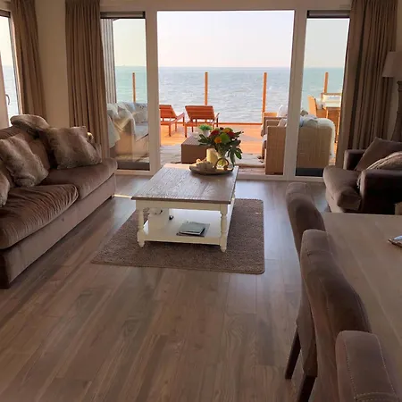 Neue Luxus Ferienvilla Direkt An Der Markierung بيت للعطل Bovenkarspel